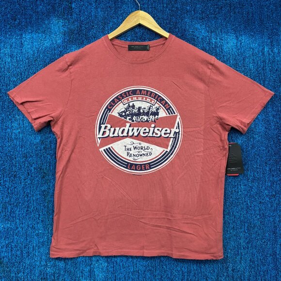 World Renowned Budweiser Classic American Lager T-Shirt Size Large - Picture 1 of 4